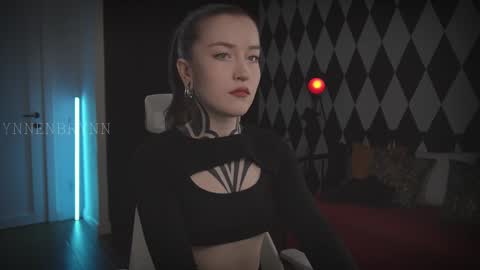 Snapshot of ynnenbrynn chatting on 01.16.25 ynnenbrynn online show from 01.16.25