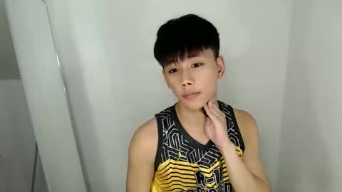 ynotyu online show from 05.04.26