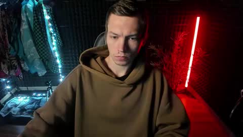 You can ask my name in pm online show from 09.21.25