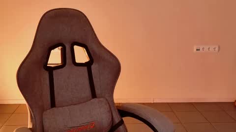 yoka_paradoxxx online show from 02.18.26