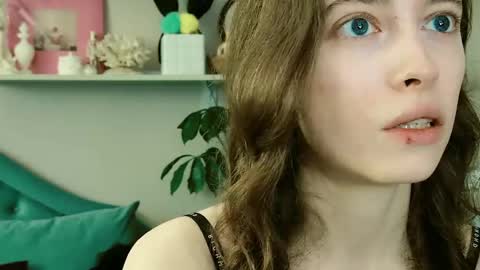 yoka_paradoxxx online show from 05.18.26