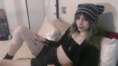 Yokai Girl online show from 12.27.24