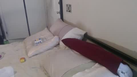 Yokai Girl online show from 12.30.24