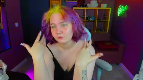 Yoki online show from 03.06.25