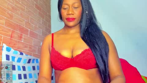 Snapshot of yonnsol_avril chatting on 01.06.25 yonnsol_avril online show from 01.06.25