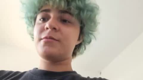 Snapshot of yoonbum_ chatting on 02.14.26 Little Mike Independent model online show from 02.14.26