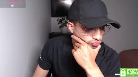 yoshy_man online show from 03.11.26