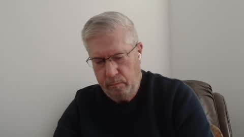 Snapshot of yougogirl_3 chatting on 01.25.25 Colorado Guy Straight online show from 01.25.25