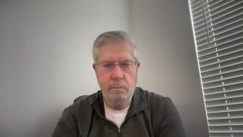 Snapshot of yougogirl_3 chatting on 02.15.25 Colorado Guy Straight online show from 02.15.25