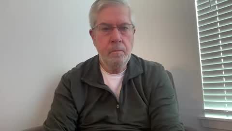 Snapshot of yougogirl_3 chatting on 02.16.25 Colorado Guy Straight online show from 02.16.25