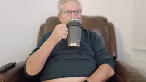 Snapshot of yougogirl_3 chatting on 02.23.25 Colorado Guy Straight online show from 02.23.25