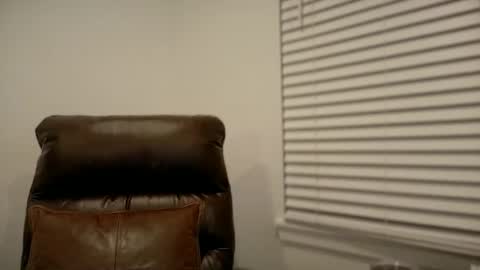 Snapshot of yougogirl_3 chatting on 11.11.25 Colorado Guy Straight online show from 11.11.25