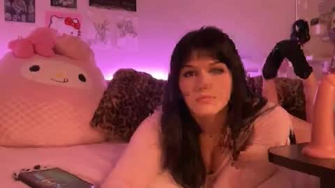 Snapshot of youlovelucyyy chatting on 05.09.26 lucy online show from 05.09.26