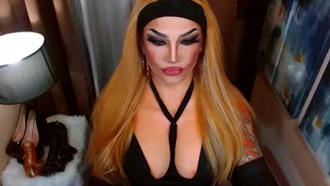 Snapshot of your1truequeen chatting on 02.04.26 QUEEN MADISON online show from 02.04.26