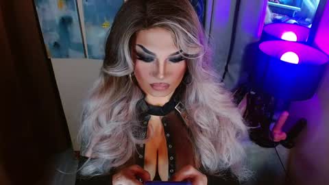 QUEEN MADISON  online show from 06.02.26