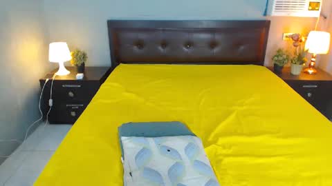 Snapshot of your9inchesdoll chatting on 03.08.25 your9inchesdoll online show from 03.08.25