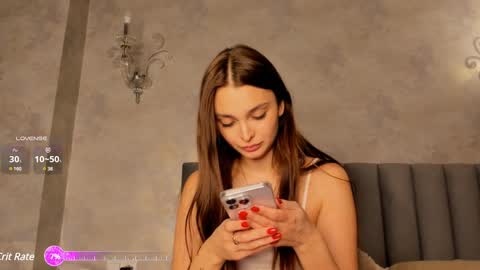 Snapshot of your__voice chatting on 03.02.25 Camilla online show from 03.02.25