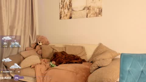 Snapshot of your__voice chatting on 11.14.25 Camilla online show from 11.14.25