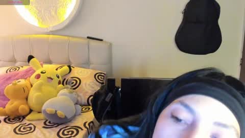 mia3 online show from 04.10.26