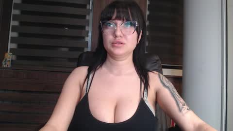 your_bustygirl online show from 04.04.26