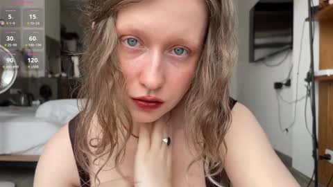 your_coraline_ online show from 01.10.25