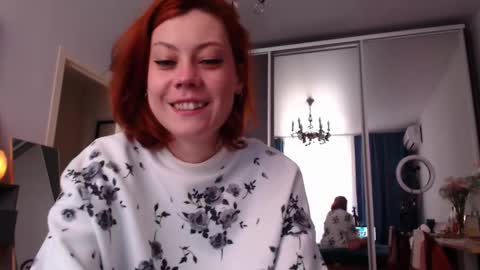 Snapshot of your_corvus chatting on 09.13.25 your_corvus online show from 09.13.25