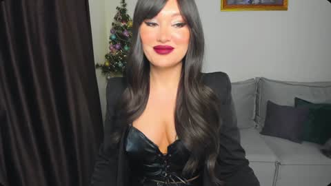 Snapshot of your_eclipse chatting on 12.22.24 Goddess Alana online show from 12.22.24