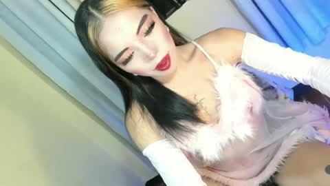 Snapshot of your_girl_yeka chatting on 07.06.26 your_girl_yeka online show from 07.06.26
