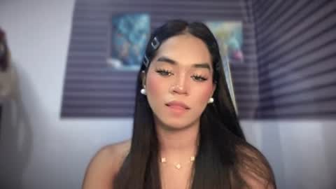 Snapshot of your_goddess_ayesha chatting on 06.18.26 your_goddess_ayesha online show from 06.18.26