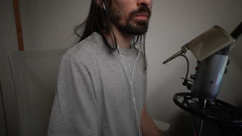 Snapshot of your_ice_cream chatting on 06.19.26 Siebel. online show from 06.19.26