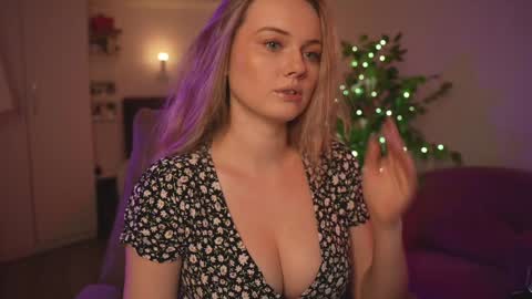 Snapshot of your_kat chatting on 01.19.25 Katherine online show from 01.19.25