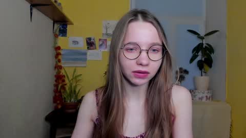 Leslie online show from 12.19.24