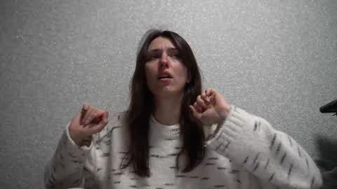 Snapshot of your_little_flexible_girl chatting on 02.09.25 Meri online show from 02.09.25