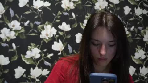 Snapshot of your_little_flexible_girl chatting on 03.07.25 Meri online show from 03.07.25