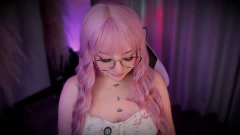 Cami independent model online show from 07.18.26