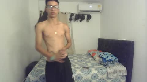 your_master7 online show from 04.08.26