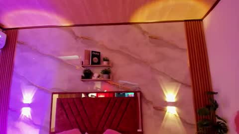 Snapshot of your_perverse_whore chatting on 03.25.26 Salome online show from 03.25.26