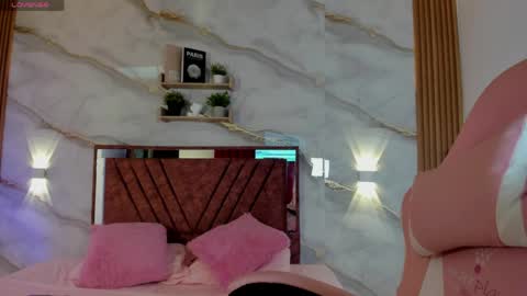 Snapshot of your_perverse_whore chatting on 04.04.26 Salome online show from 04.04.26