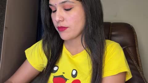 Snapshot of your_priya_77 chatting on 04.19.26 sonam online show from 04.19.26