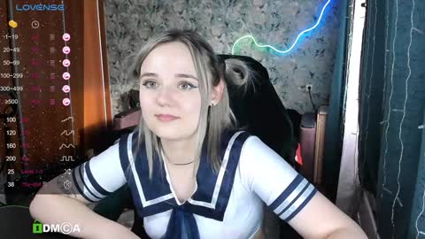 Molly online show from 02.08.25