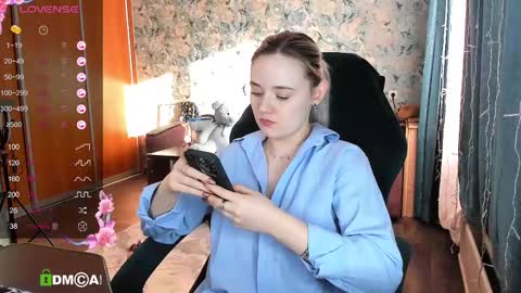 Molly online show from 03.05.25