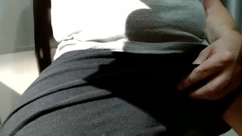 Snapshot of your_tipie chatting on 10.25.25 your_tipie online show from 10.25.25