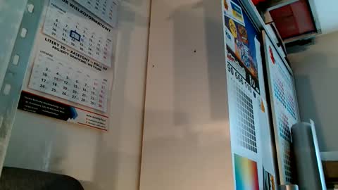 Snapshot of your_tipie chatting on 10.27.25 your_tipie online show from 10.27.25