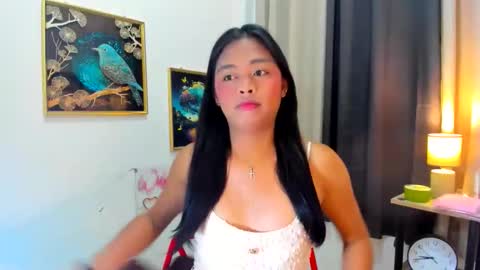 Snapshot of yourangelofsex chatting on 06.03.26 yourangelofsex online show from 06.03.26