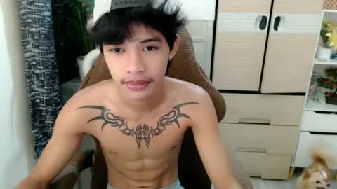 yourasian_eric online show from 03.05.26