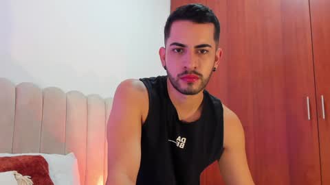 YOURBOYNEXTDOOR online show from 12.04.24