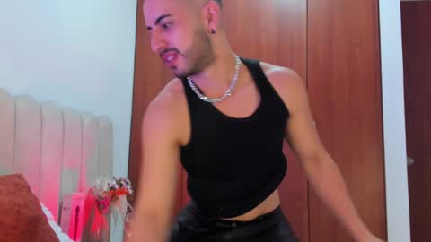 YOURBOYNEXTDOOR online show from 12.27.24