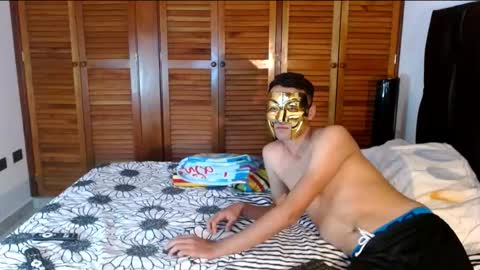 yourcouplehot online show from 11.18.25