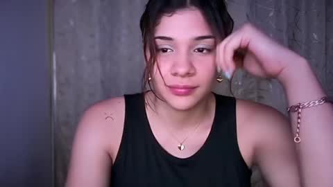 yourcutemolly__ online show from 05.26.26
