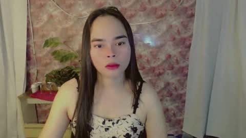 Snapshot of yourdreamgirljenelyn chatting on 05.11.26 Alice online show from 05.11.26